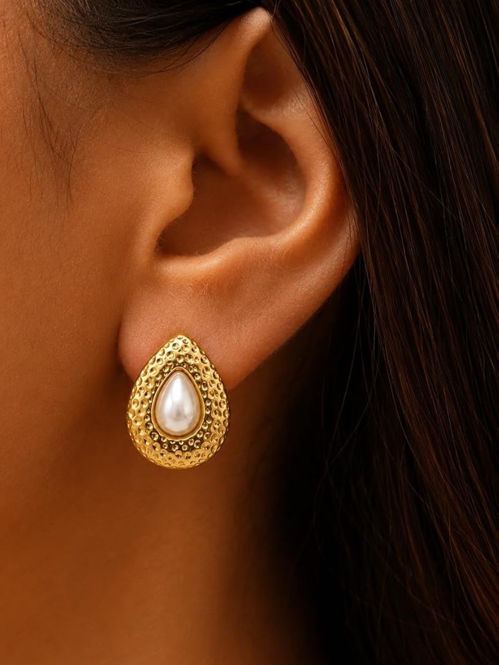 Gold Stainless Steel Stud Pearl Earrings Waterproof Women’s OS NWT